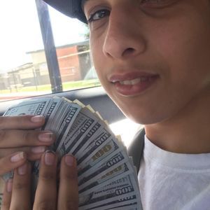 Meet your Posher, Chris